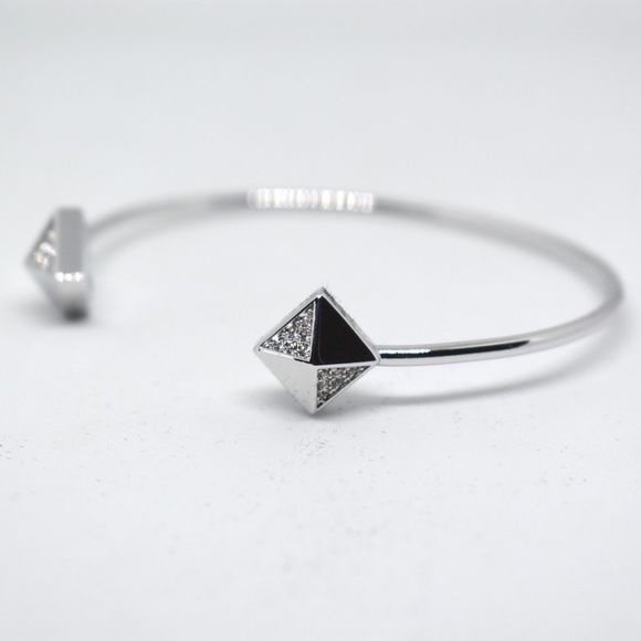 Swarovski crystal cuff - Picture 6 of 6